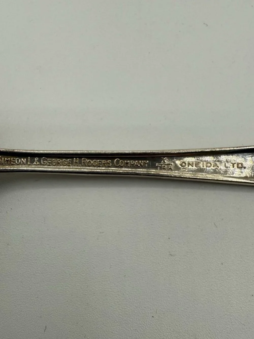 Oneida SL & GH Rogers Silverplate 1948 PRESENTATION Seven (7 ) 6” Teaspoons